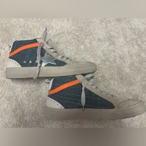 Blue and orange shoes by Shushop